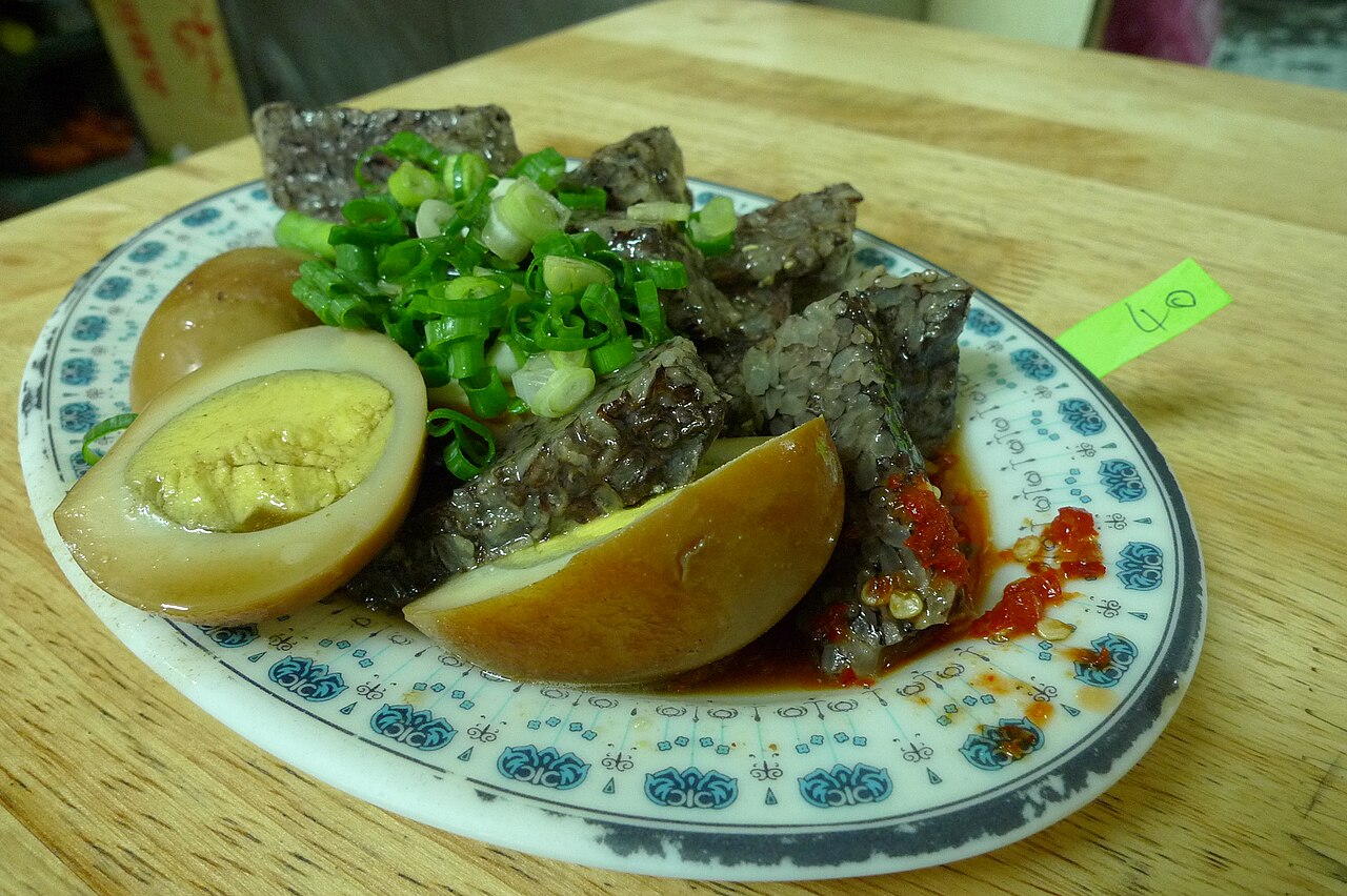 Cheng Shi (誠實鍋燒意麵)