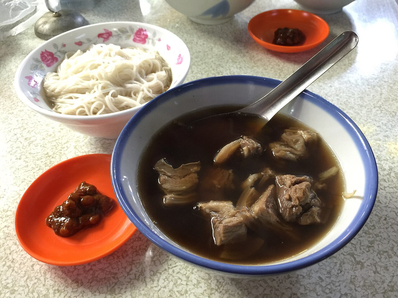 Lien Wu Chiao Lamb Soup (蓮霧腳羊肉湯)